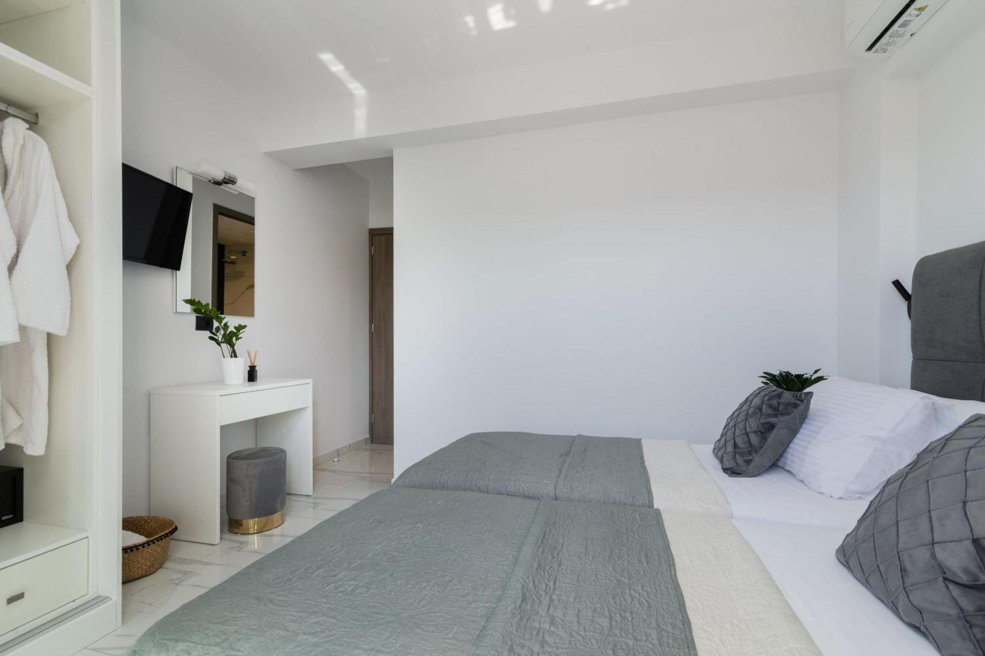 Sunwhite Villas - Private Pool & Cozy Atmosphere, By Zantewize Laganas Exterior photo