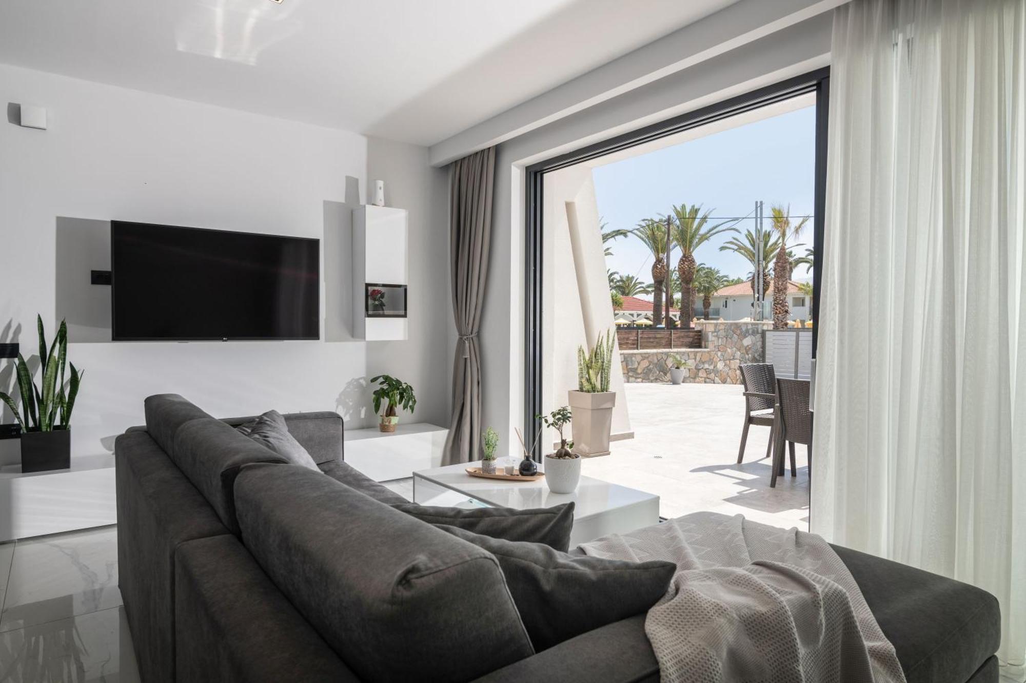 Sunwhite Villas - Private Pool & Cozy Atmosphere, By Zantewize Laganas Exterior photo
