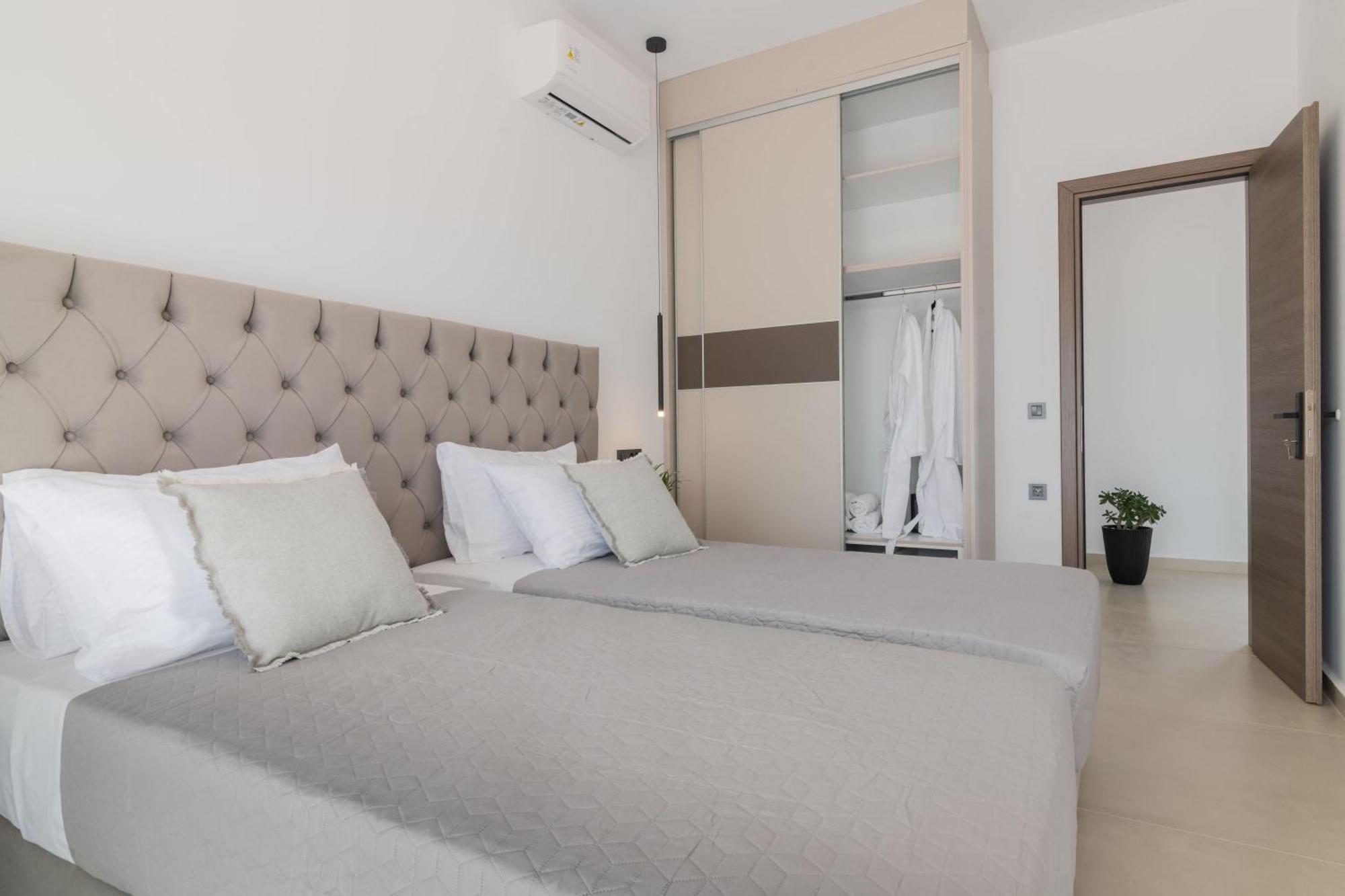 Sunwhite Villas - Private Pool & Cozy Atmosphere, By Zantewize Laganas Exterior photo